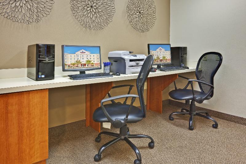 First Inn Suites Germantown Exteriör bild